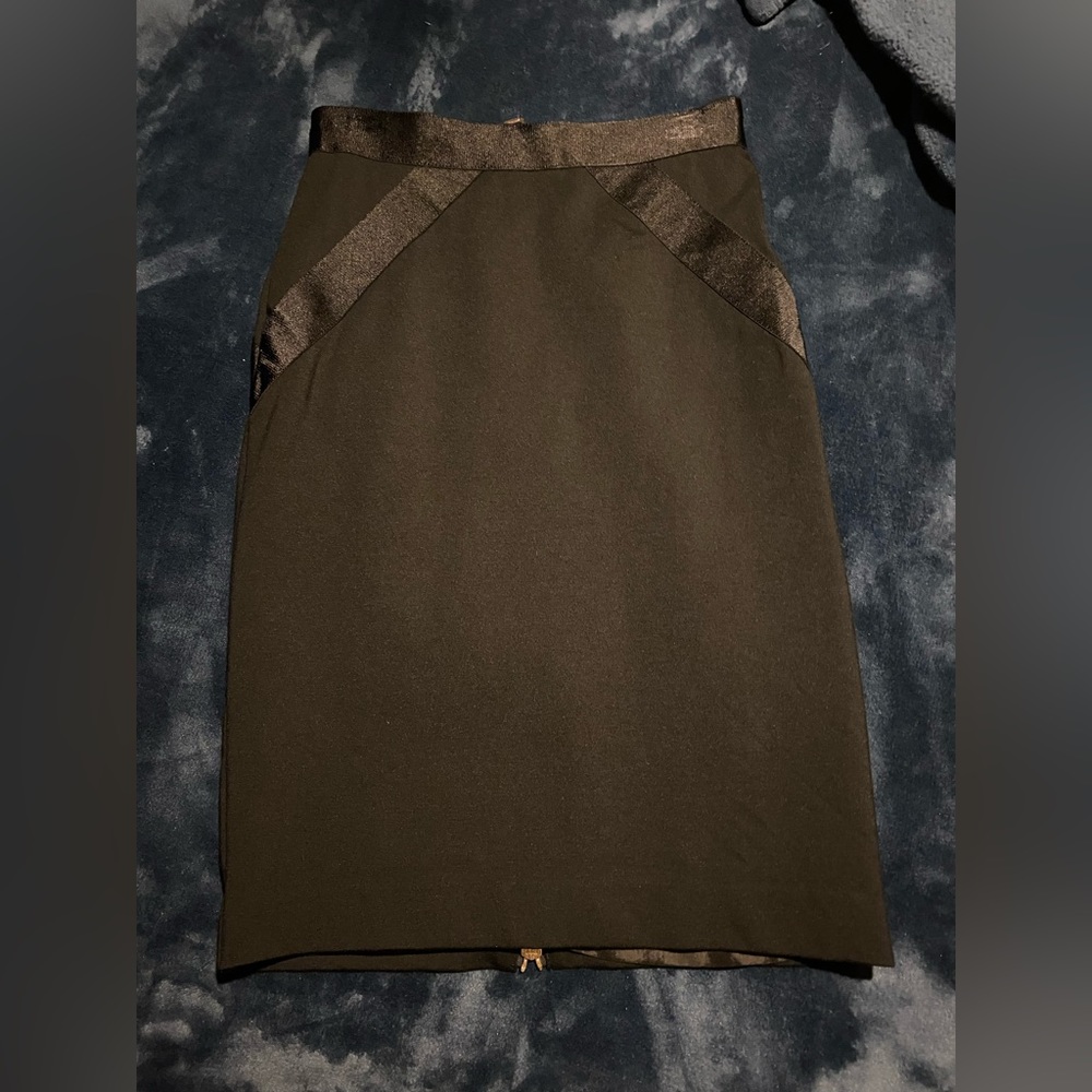 Bebe Bodycon skirt